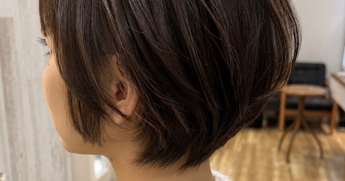 大人の短髪、どんなショートスタイルが似合う？丸みのあるシルエットが鍵です